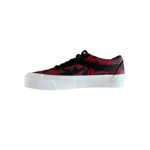 Vans Women's Sz 7.5‎ Men's Sz 6 Bold Ni No Limit Camo Racing Red/True White NWOB - Picture 7 of 10
